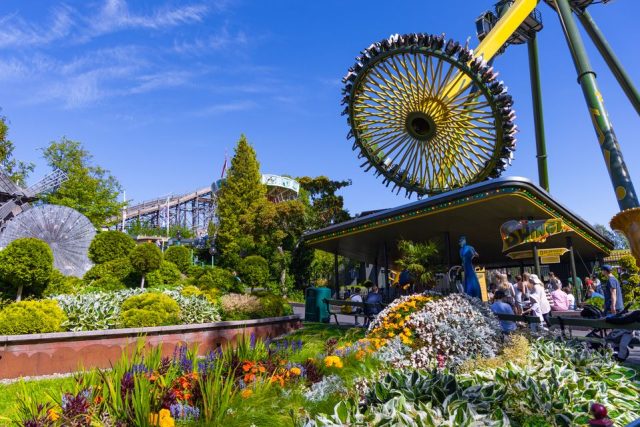 Enemmän elämyksiä yhdellä lipulla: Aluehupi nyt osana teatterikäyntiäsi!